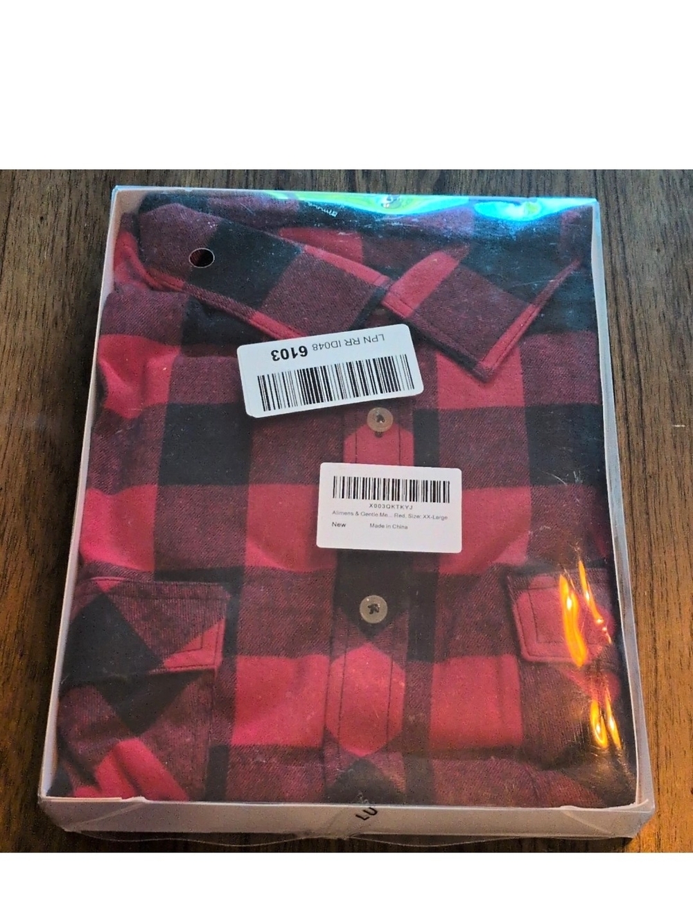 Men's Red and Black Plaid Flannel Shirt - Classic Button-Up